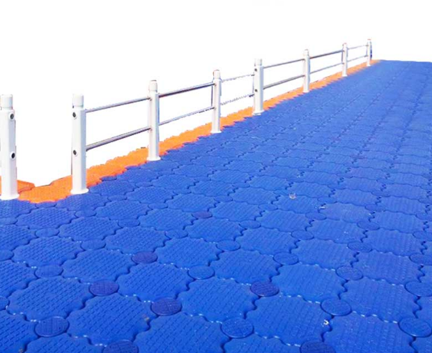 Material dermaga apung